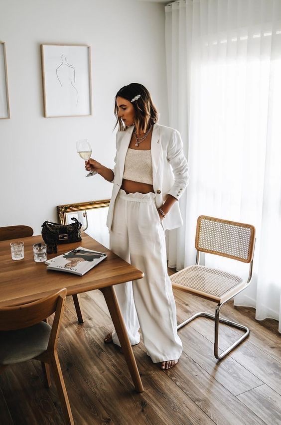 Looks monocromáticos: como usar uma cor só para criar produções elegantes e estilosas