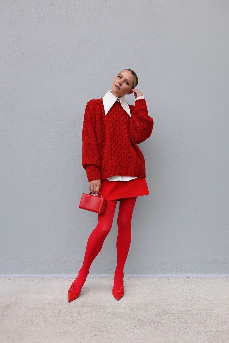Meias Coloridas: Como Adicionar um Toque de Cor aos seus Looks!
